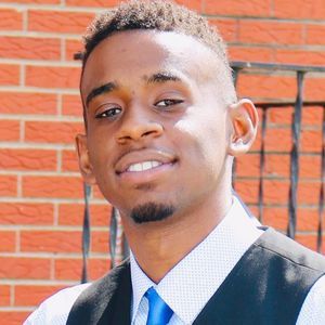 Meet your Posher, Cameron